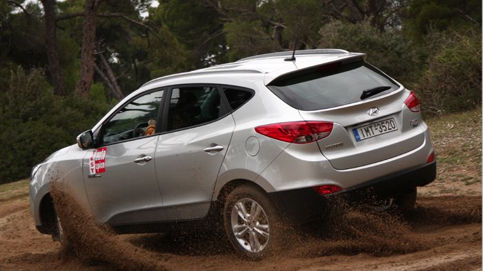 Τις καλύτερες εντυπώσεις αφήνει ο 1,6 GDI κινητήρας της Hyundai με άμεσο ψεκασμό και διπλό μεταβλητό χρονισμό. Και αυτό όχι τόσο για τους 135 ίππους κ