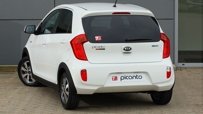 Το αποκλειστικά 5θυρο Picanto R-Cross διαθέτει πρόσθετα προστατευτικά στους προφυλακτήρες μπρος και πίσω, 14άρες ζάντες αλουμινίου, φιμέ τζάμια και μα