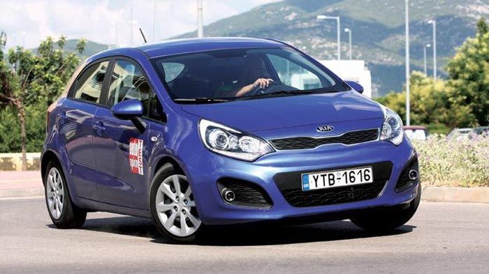 Στην ευθεία είναι ευθύβολο και ακριβές, ενώ όταν ξεκινήσουν οι στροφές ο οδηγός θα μείνει ικανοποιημένος, μιας και το Rio εισέρχεται σβέλτα στην στροφ