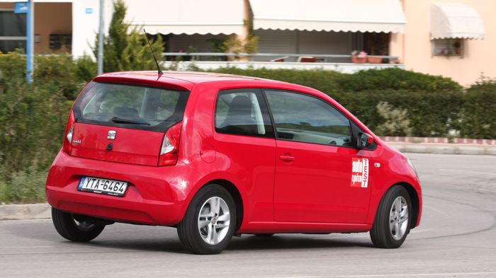 Το SEAT Mii είναι αρκετά «δεμένο» στο δρόμο, με ελάχιστες σχεδόν κλίσεις στις στροφές. 