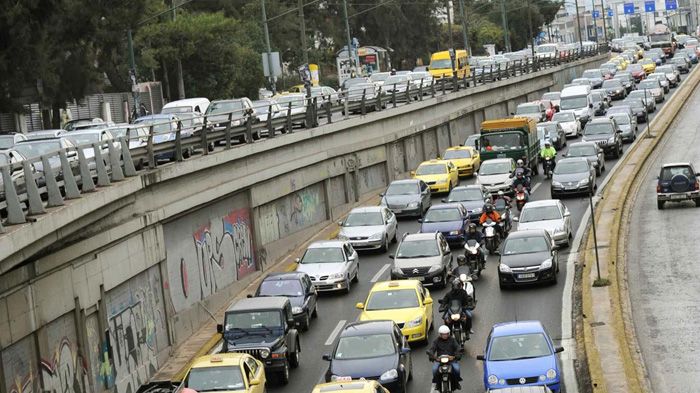 Αυτή είναι η εικόνα στους περισσότερους δρόμους της Αθήνας.