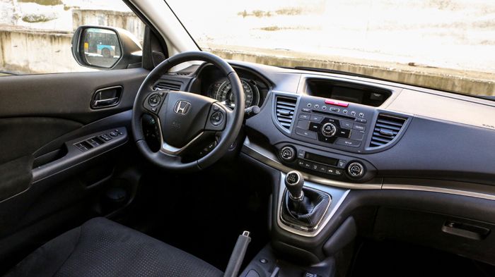 H Honda έχει δώσει ιδιαίτερη έμφαση στην πρακτικότητα και την ευρυχωρία του εσωτερικού, με το χώρο αποσκευών να έχει όγκο 589 λτ. (ή 1.648 με αναδίπλω