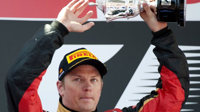 O Kimi Raikkonen πλησίασε τον πρωτοπόρο του πρωταθλήματος, Sebastian Vettel, με τη διαφορά να βρίσκεται πλέον στους 4 βαθμούς.