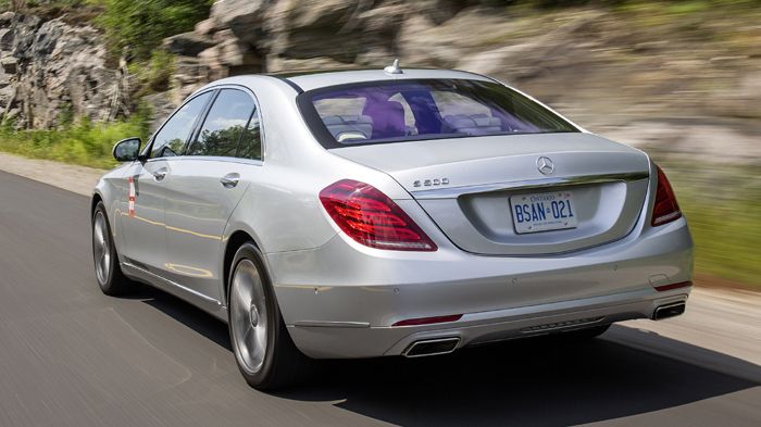 Οι τιμές της νέας Mercedes S-Class έχουν ανακοινωθεί ήδη στην Ελλάδα και ξεκινούν από τα 94.350 ευρώ για την S 400 Hybrid. 