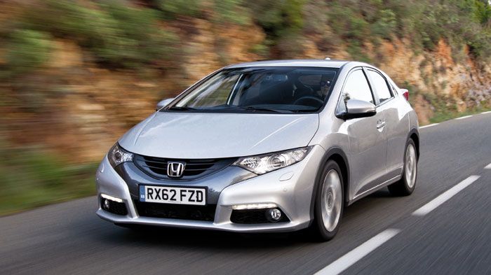 Το Civic είναι αυτό που θα μας εισάγει το νέο diesel κινητήρα 1,6 λίτρων της Honda, αυξάνοντας έτσι το εμπορικό του ενδιαφέρον.