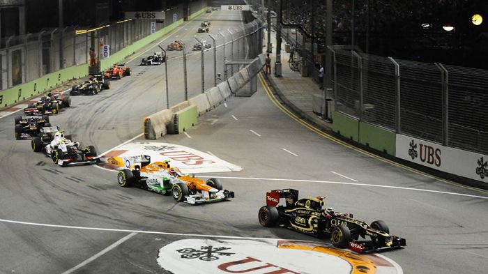 Σύμφωνα με τον Fernando Alonso, ο οποίος ήταν ο πρώτος που δοκίμασε τις νέες τροποποιήσεις της πίστας, ανέφερε ότι οι αλλαγές αυτές θα μειώσει το χρόν