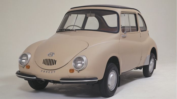 Το 1958 η Subaru παρουσιάζει ένα πισωκίνητο και πισωμήχανο μίνι, το Subaru 360, το οποίο δεν επεκτάθηκε στον υπόλοιπό πλανήτη, καθώς τότε μεσουρανούσε