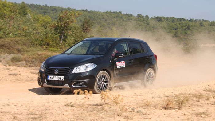 Η νέα γενιά τετρακίνησης της Suzuki ονομάζεται ALL GRIP και στο νέο SX4 S-CROSS αξιοποιείται στο έπακρο, ενώ διαθέτει τέσσερις διαφορετικές κατ επιλογ