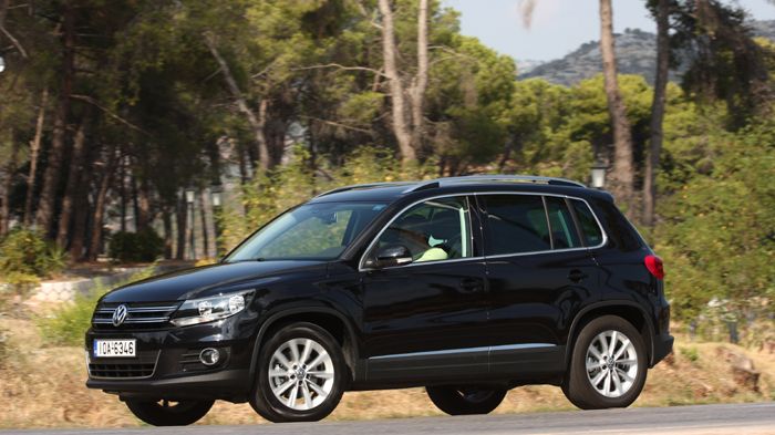Το Tiguan αποπνέει στιβαρότητα και ασφάλεια, χαρακτηριστικά που εκτιμούνται άμεσα από οδηγό και επιβάτες. 