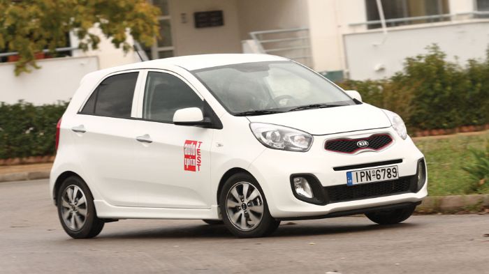 Η έκδοση Sport του Kia Picanto 1,2 διαθέτει όλα τα τυπικά χαρακτηριστικά ενός μίνι αυτοκινήτου πόλης και επιπλέον καλύπτει τους οδηγούς με «σπορτίφ» α
