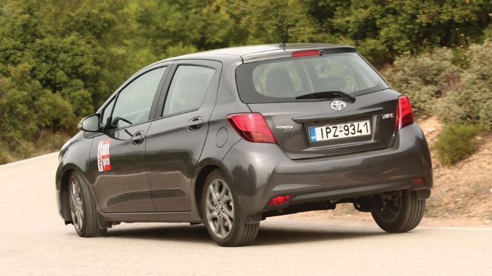 Το Toyota Yaris 1,4 D-4D είναι ευχάριστο και σίγουρο υπό πίεση, καθώς και άνετο και ευέλικτο στην πόλη.	