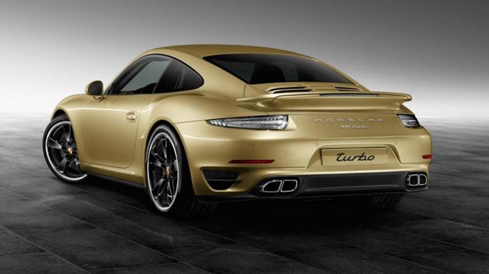 Η συγκεκριμένη Porsche 911 Turbo φέρει τον γνώριμο 3,8 λτ. υπερτροφοδοτούμενο 6κύλινδρος σε διάταξη V κινητήρα, που αποδίδει 520 ίππους και 710 Nm ροπ