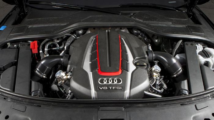 Στην εργοστασιακή του εκδοχή, το το 4λιτρο V8 twin-turbo μοτέρ έχει ισχύ 520 ίππων και ροπή 650 Nm. Σε αυτήν της ABT, η απόδοση ανέβηκε στους 675 ίππο