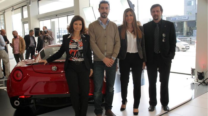 (Από αριστερά) κ. Κορίνα Πατέλη, Διευθύντρια Επικοινωνίας FGAH - κ. Τίμος Ζέρβας, Ιδρυτής alfisti.gr - κ. Κορίνα Βαλυράκη, Υπεύθυνη Δημοσίων Σχέσεων A