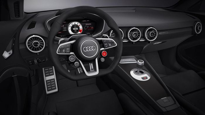 Tο νέο Audi TT Quattro Sport Concept εσωτερικά διαθέτει στοιχεία πολυτέλειας και «αγωνιστικού» στιλ –μεταξύ αυτών- και μια οθόνη 12,3 ιντσών TFT