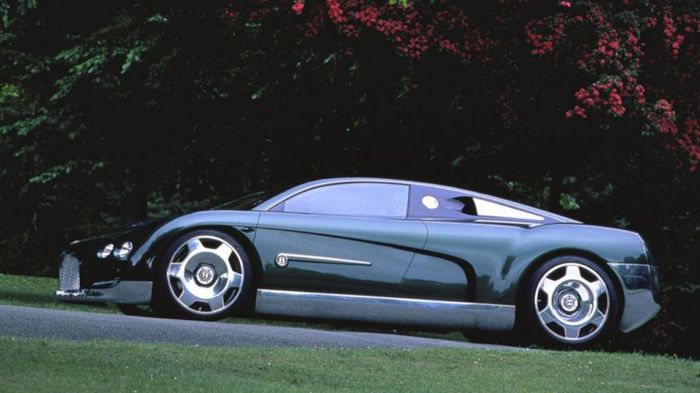 Ο Durheimer ανέφερε ότι θα ήθελε να κατασκευαστούν δύο μοντέλα ( ένα σπορ και ένα συμβατικό), όμως η εταιρεία επιθυμεί περισσότερο την κατασκευή ενός 