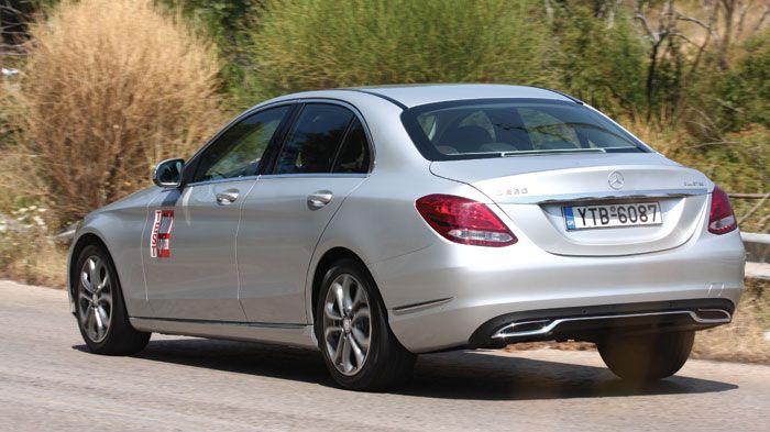 Με την επιλογή Sport+ στην αερανάρτηση, η C 220 CDI χάνει σε άνεση, αλλά κερδίζει σε δυναμικά χαρακτηριστικά.