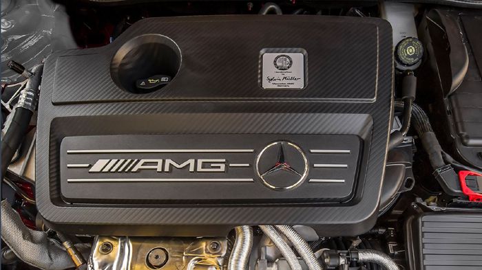 Ιδανικός θεωρείται ο 2λιτρος, 4κύλινδρος turbo κινητήρας από τον AMG CEO, κο Tobias Moers, για αγορές που ο κυβισμός παίζει φορολογικά ρόλο.