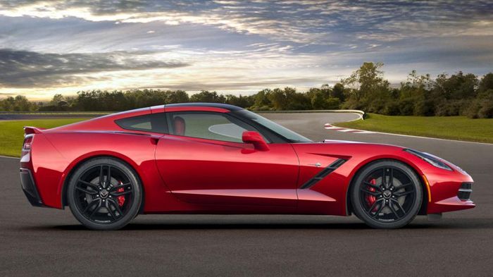 Η εικονιζόμενη Corvette Stingray αποτελεί τη σχεδιαστική βάση για τη νέα Callaway Corvette SC610, η οποία φέρει επιπλέον στοιχεία ανθρακονήματος και ε