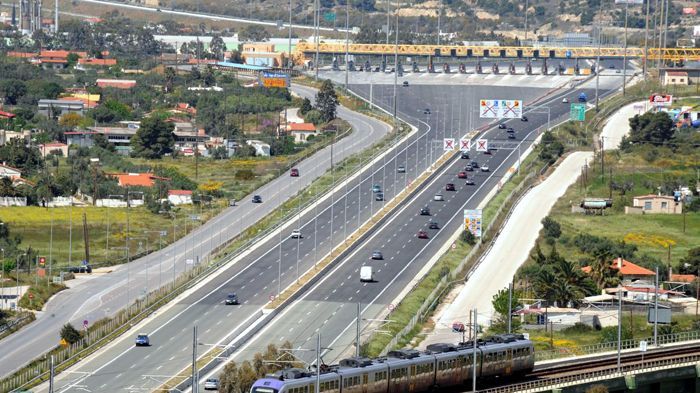 Αυξημένα διόδια θα πληρώνουν στο εξής οι οδηγοί οχημάτων σε Ολυμπία Οδό και Αυτοκινητόδρομο Αιγαίου.
