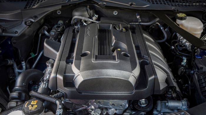 Το νέο Ford GT θα παραμείνει κεντρομήχανο, φέροντας μια αναβαθμισμένη εκδοχή του V6 EcoBoost συνόλου, η ισχύς του οποίου αναμένεται να ξεπερνά τους 60
