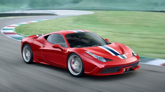 Οι υποψήφιοι αγοραστές της 458 Speciale έλαβαν τη συμβουλή να ξοδέψουν περισσότερα σε προαιρετικά «καλούδια» ώστε να μη χάσουν τη σειρά τους από αυτού