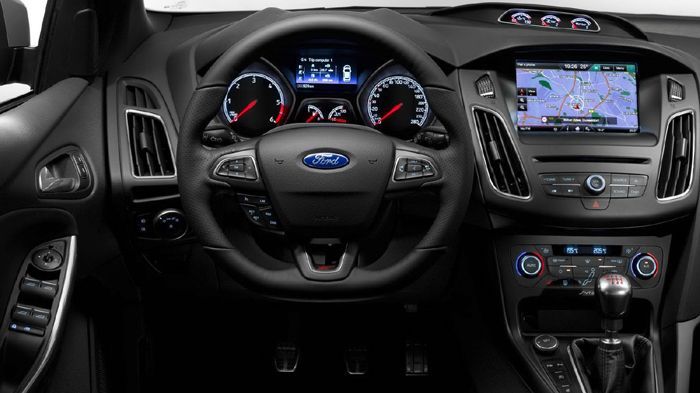 O συγκεκριμένος 2,3 λτ. κινητήρας EcoBoost θα συνδυάζεται στο νέο Focus RS με 6τάχυτο μηχανικό κιβώτιο και –φυσικά- μπροστινή μετάδοση κίνησης (