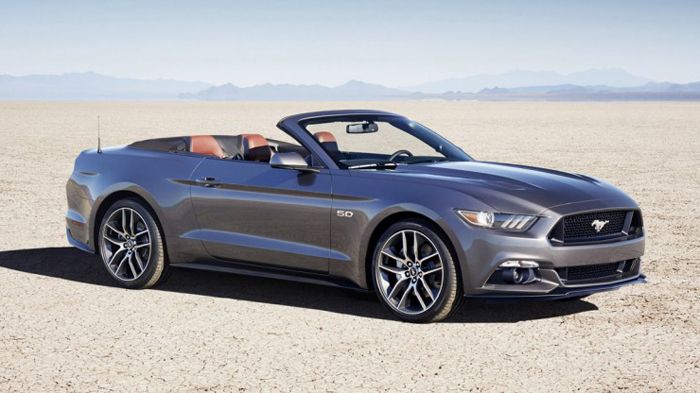 Κάτω από το καπό, ο V8 5,0 λτ. κινητήρας της Ford αποδίδει 420 ίππους και ροπή 520 Nm, ενώ πλαισιώνεται και από έναν νέο 2,3 λτ. EcoBoost 305 ίππων.