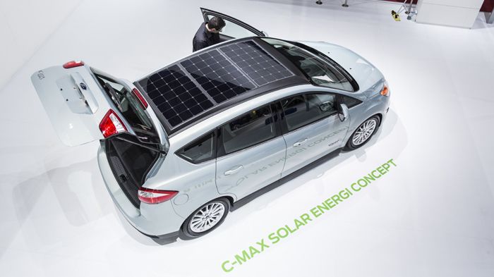 Το Ford C-MAX Solar Energi Concept εκτιμάται ότι θα μειώνει τις ετήσιες εκπομπές των αερίων του θερμοκηπίου κατά τέσσερις μετρικούς τόνους, όταν βγει 