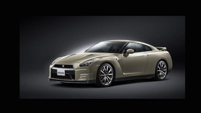 Το GT-R 45th Anniversary Edition θα παραχθεί μόλις σε 45 αντίτυπα, όλα για την ιαπωνική αγορά, με τις πωλήσεις να έχουν προγραμματιστεί να αρχίσουν στ