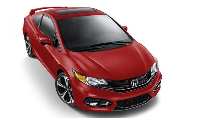 Η Honda ανακοίνωσε πως μπαίνουν στην παραγωγή τα νέα Honda Civic Si Coupe και Sedan, τα οποία αποτελούν πιο σπορτίφ εκδόσεις του Civic, με αισθητικές 