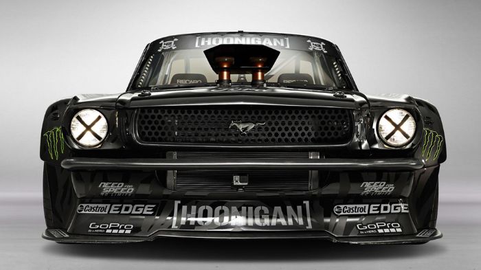 Κίνηση παίρνει από έναν V8 κινητήρα Roush Yates 6,7 λίτρων, η απόδοση του οποίου είναι 857 ίπποι και 976 Nm. Ένα 6άρι κιβώτιο μεταφέρει την κίνηση σε 