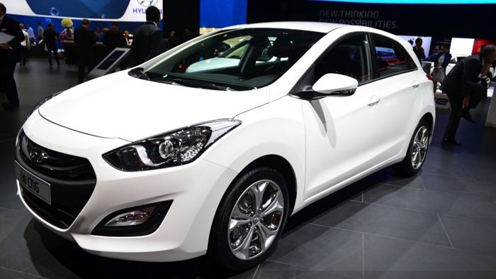 Το 4κύλινδρο, χωρητικότητας 1.400 κ.εκ. turbo μοτέρ λανσαρίστηκε στο πρωτότυπο Hyundai i30 CNG που κινείται με φυσικό αέριο και στο οποίο αποδίδει 117