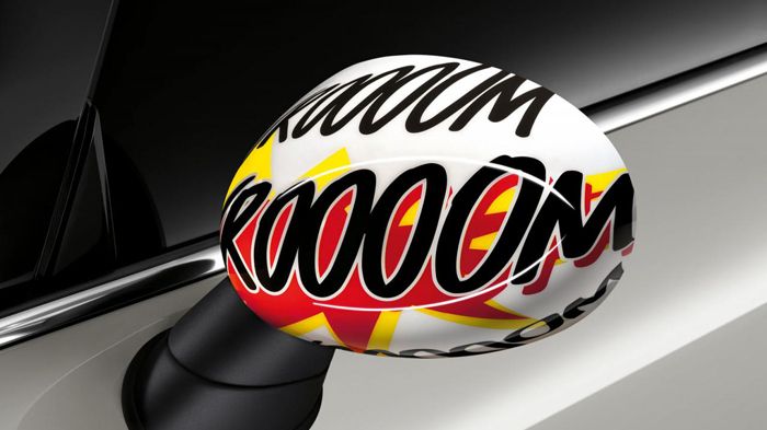 Καπάκια με σχέδια για τους εξωτερικούς καθρέφτες.