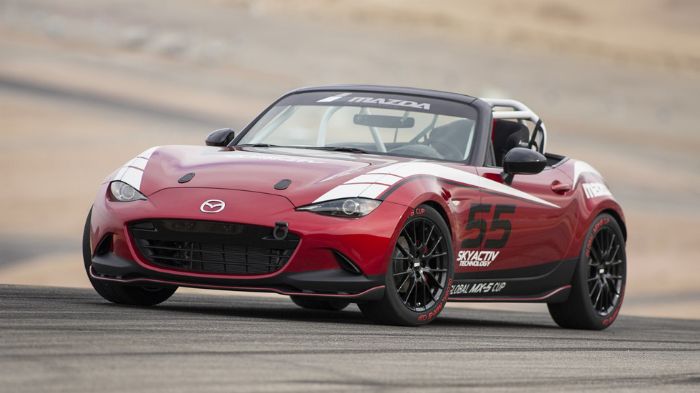Στο Global MX-5 Cup series, που θα πραγματοποιηθεί το 2016 σε Β. Αμερική, Ευρώπη και Ασία, θα συμμετάσχουν αγωνιστικά Mazda MX-5, όλα με τον 4κύλινδρο