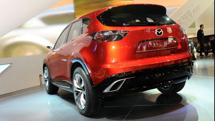 Kάτω από το καπό του νέου Mazda CX-3 αναμένεται να δούμε τους SKYACTIV κινητήρες της εταιρείας μόνο σε προσθιοκίνητες εκδόσεις (εικόνα το concept Mina