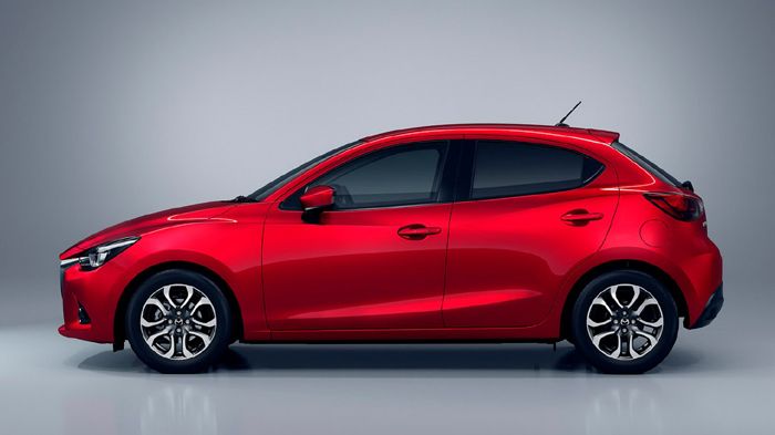 Στην diesel έκδοση 1.5 SkyActiv-D, το νέο Mazda2 έχει απόδοση 115 ίππους και 220 Nm, με την κατανάλωση να βρίσκεται στα 3,4 λτ./100 χλμ. και τις εκπομ