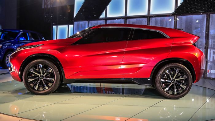 Το εικονιζόμενο XR-PHEV concept παρουσιάστηκε στο Λος Αντζελες, ενώ θα δούμε σύντομα το εν λόγω μεσαίο crossover στην παραγωγή, πιθανότατα ως τη νέα γ