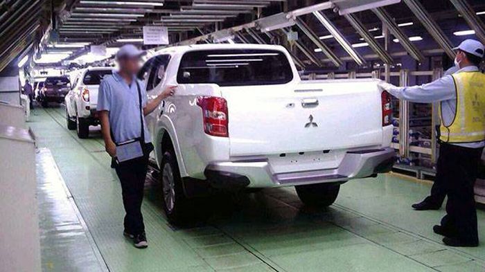 Στο πλαίσιο της συμφωνίας του ομίλου Fiat και της Mitsubishi, το νέο L200 αναμένεται να αποτελέσει τη βάση και για το νέο pick-up της Fiat Professiona