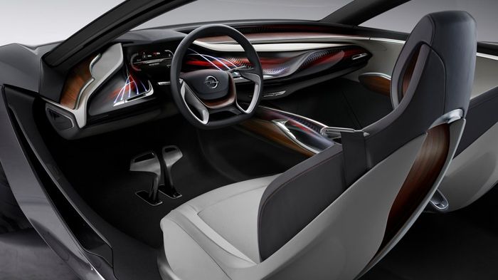 Ενώ σχεδιαστικά το νέο Monza SUV θα υιοθετεί γραμμές από το εικονιζόμενο concept, μηχανικά φαίνεται ότι θα λάβει τους κινητήρες του Opel Insignia.