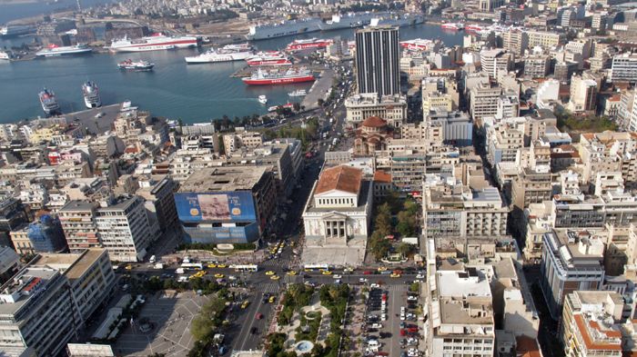 Κυκλοφοριακές αλλαγές θα ισχύουν στον Πειραιά από σήμερα Δευτέρα 15 Σεπτεμβρίου 2014, λόγω έναρξης των εργασιών κατασκευής του σταθμού Μετρό του Πειρα