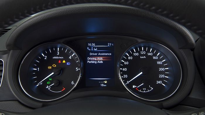 Ο πίνακας οργάνων του Pulsar αντλεί σχεδιαστική έμπνευση από τον αντίστοιχο του νέου Qashqai.