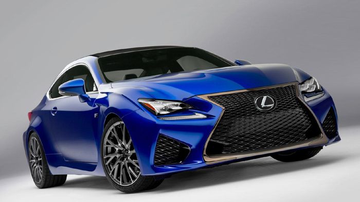 Το Lexus RC F διαθέτει ένα «επιθετικό» body kit και ζάντες αλουμινίου 19 ιντσών. Για όσους επιθυμούν περισσότερα, μπορεί να εξοπλιστεί με το πακέτο ca
