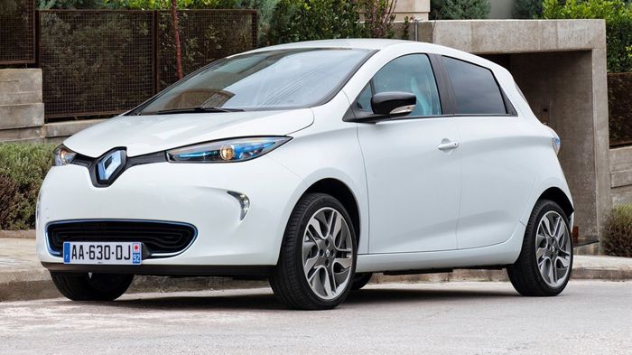 To εικονιζόμενο Renault ZOE και το Nissan Leaf θεωρούνται επιτυχημένα εμπορικά ηλεκτρικά μοντέλα σε ορισμένες αγορές του πλανήτη.