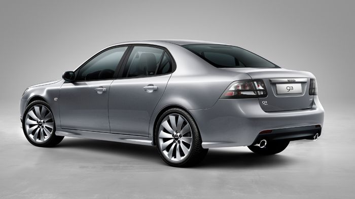 Το 9-3 EV prototype φτάνει την ανώτατη ταχύτητα των 120 χλμ./ώρα (εικόνα το 9-3 Aero Sedan).