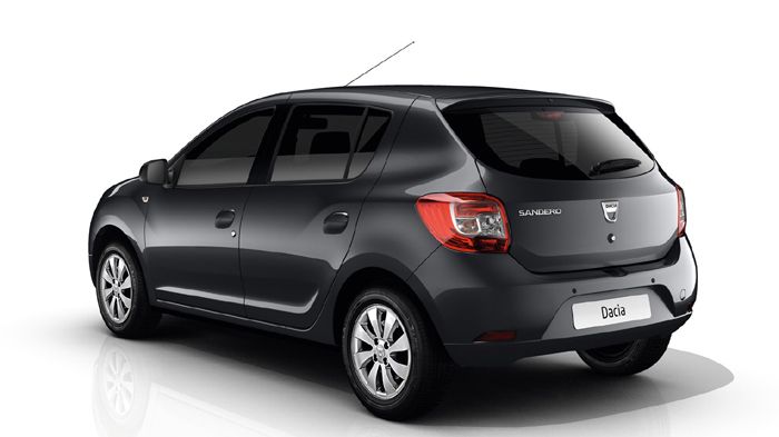 Στη βάση της γκάμας του Sandero Black Touch συναντάμε την έκδοση 1.2 16V των 75 ίππων, ενώ πιο πάνω υπάρχει η εκδοχή TCe 90. Η επιλογή βενζίνης ακούει