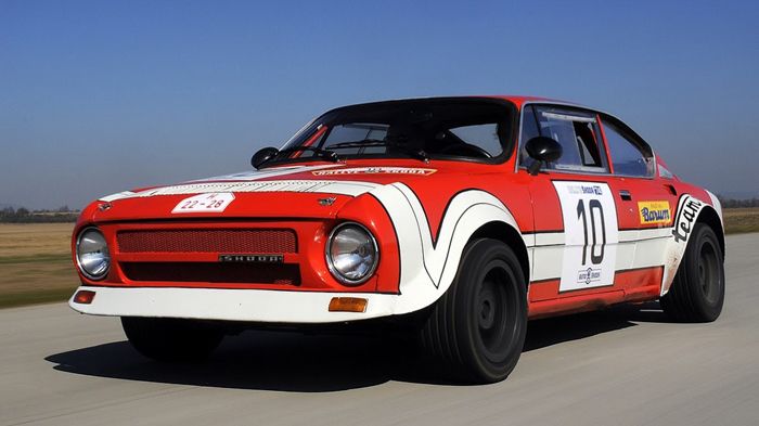 Το Skoda 200 RS έφερε ένα 2λιτρο μοτέρ 163 ίππων, το οποίο του επέτρεπε να έχει τελική ταχύτητα 210 χλμ./ώρα. Το κιβώτιο ταχυτήτων προερχόταν από την 