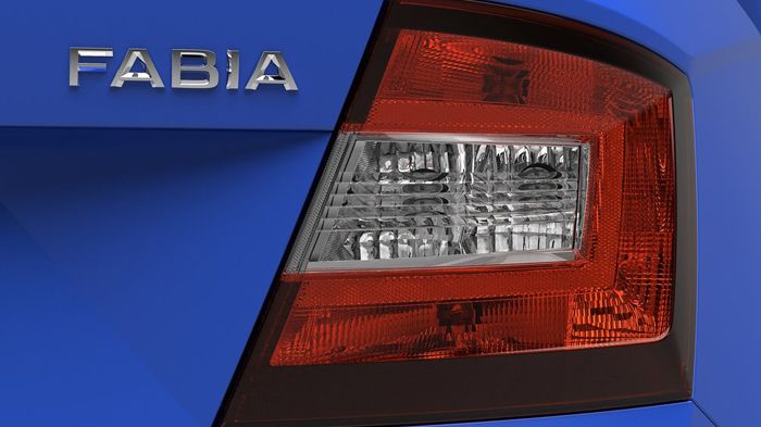 Ως προς τα μηχανικά μέρη να θυμίσουμε ότι η νέα Fabia θα φέρει 1,0 λτ. μοτέρ, αλλά και τους γνωστούς TDI του ομίλου VW για περισσότερη οικονομία καυσί