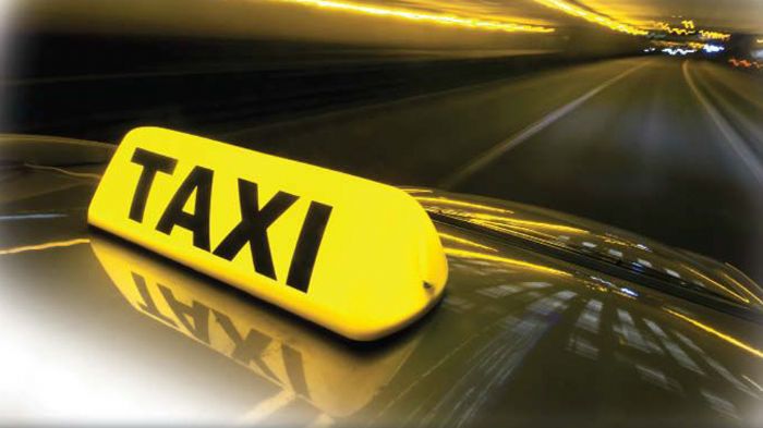 Η κατηγορία των Taxi επιδεικνύει πολλαπλές ιδιαιτερότητες και στην ελληνική αγορά καθώς απαρτίζεται από οχήματα που καλούνται να διανύσουν πολλαπλάσιο