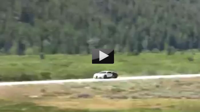 Ήχος από… μαχητικό για την Bugatti Veyron Super Sport Pur Blanc edition, καθώς αγγίζει σχεδόν τα 400 χλμ./ώρα!
